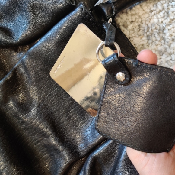 Leather D&G bag like new - Picture 5 of 11